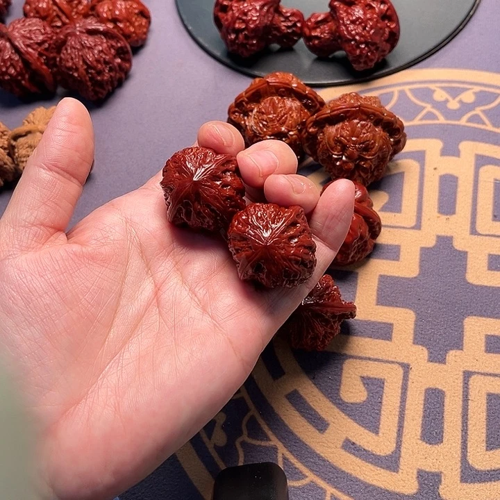 吊坠文玩核桃铁锤