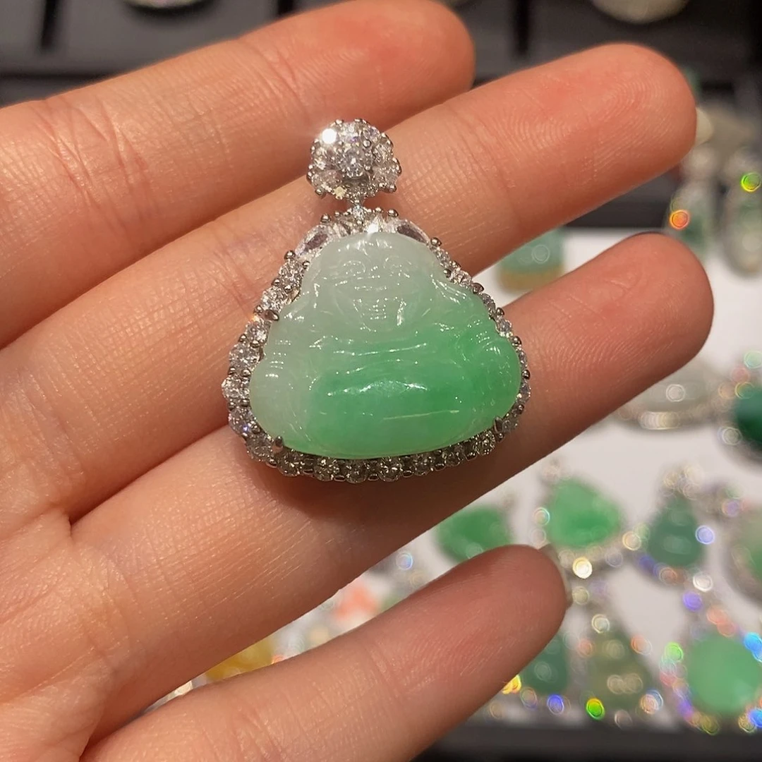 翡翠银S925镶嵌颈饰诚***。天然翡翠