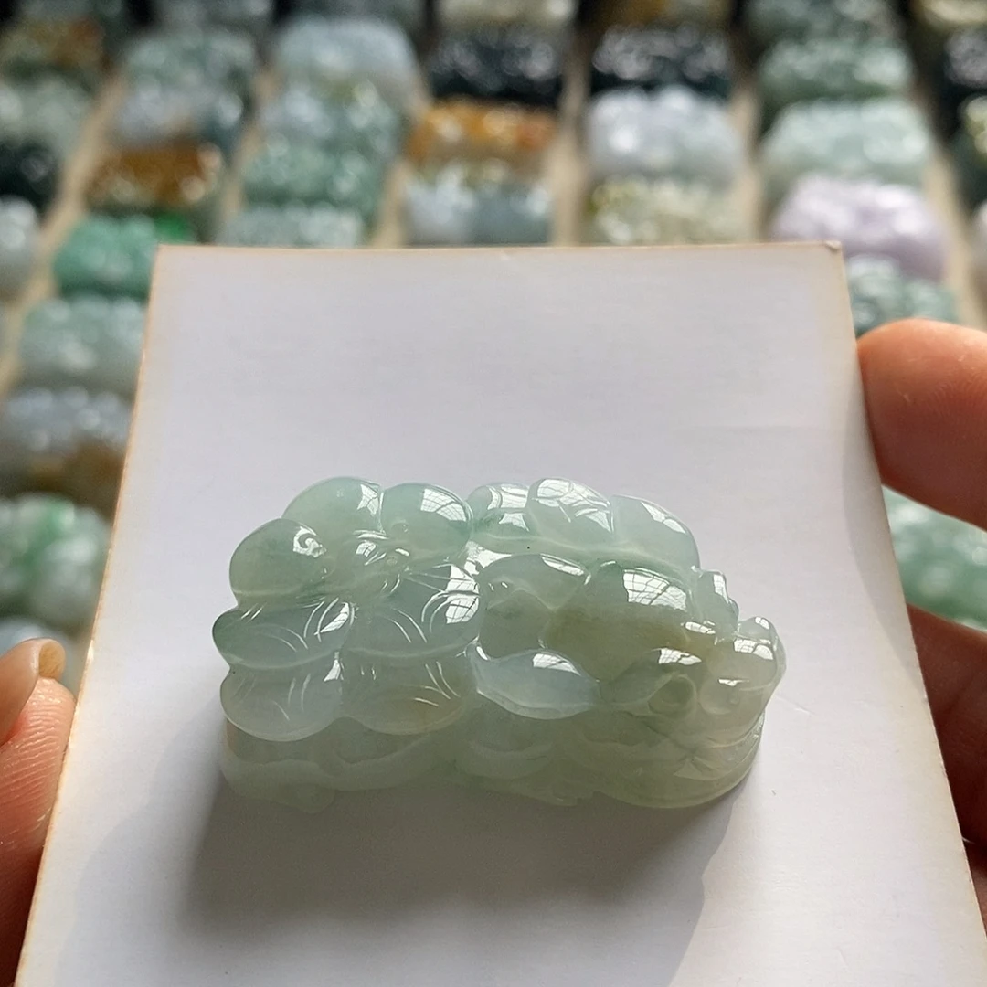 颈饰未镶嵌翡翠天然翡翠貔貅吊坠