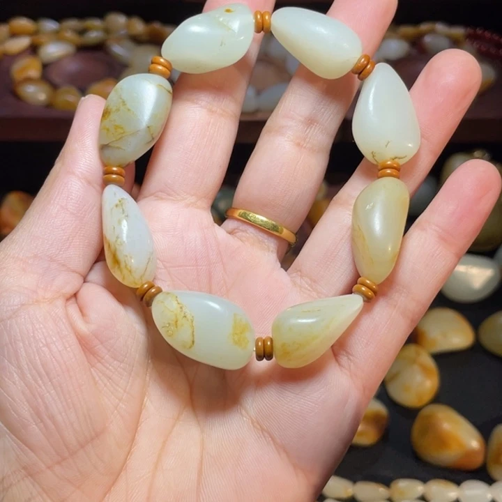 和田玉未镶嵌手链