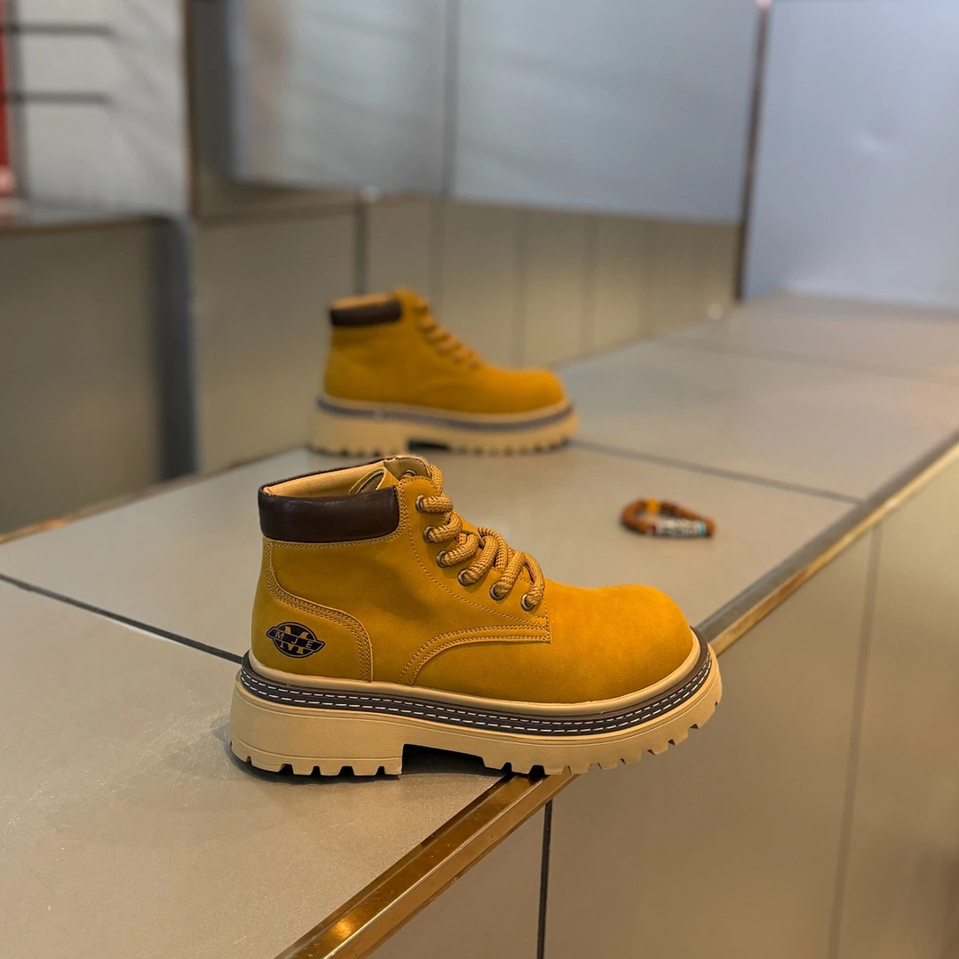 巴黎『设计风』新品好物~力荐！潮流复古高帮厚底增高休闲马丁靴男潮