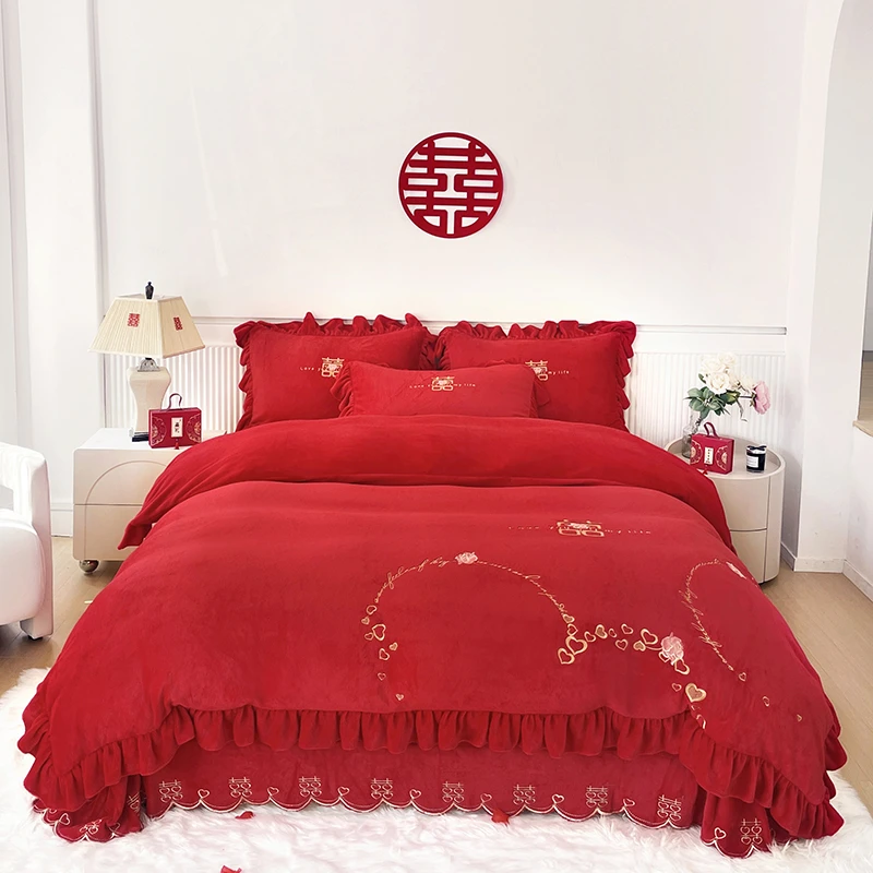 婚庆大红牛奶绒四件套重工刺绣被套带花边高端品质牛奶绒加厚保暖