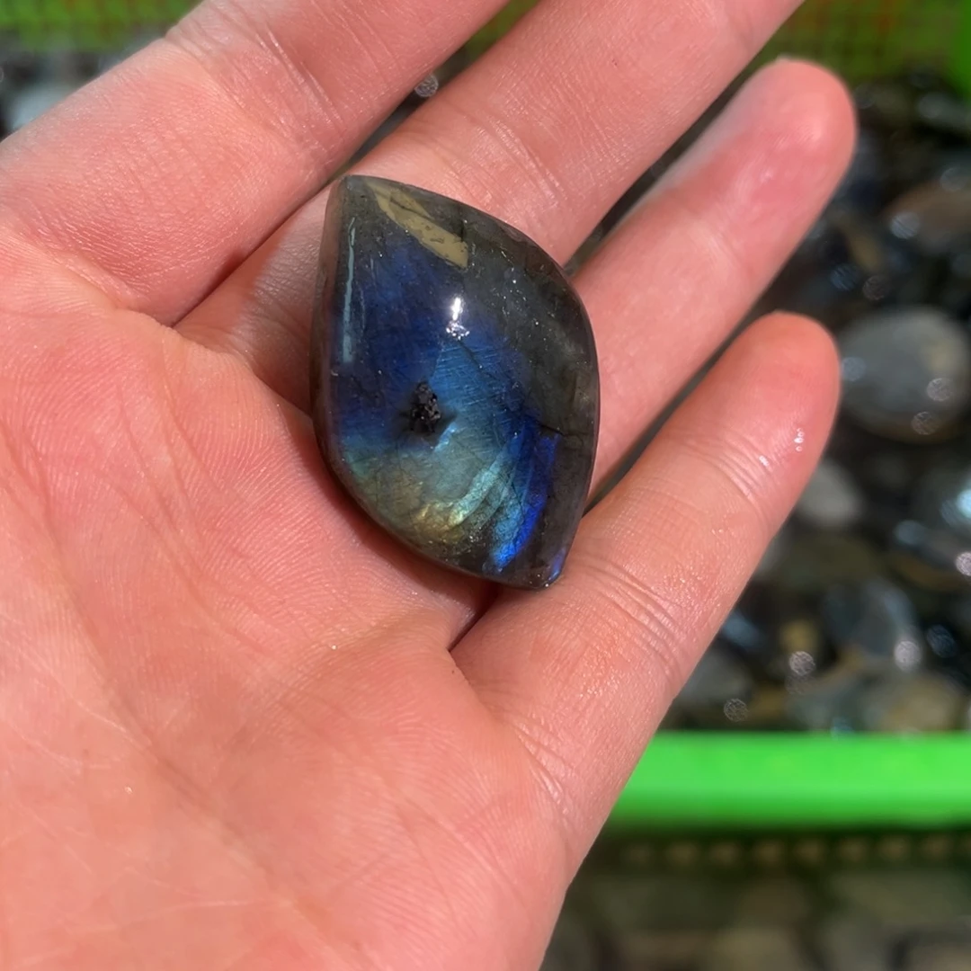 拉长石吊坠未镶嵌镇*