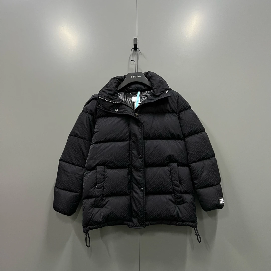 99新 BURBERRY/博柏利 (ll) 黑色暗纹满印TB羽绒服 XS码/205484