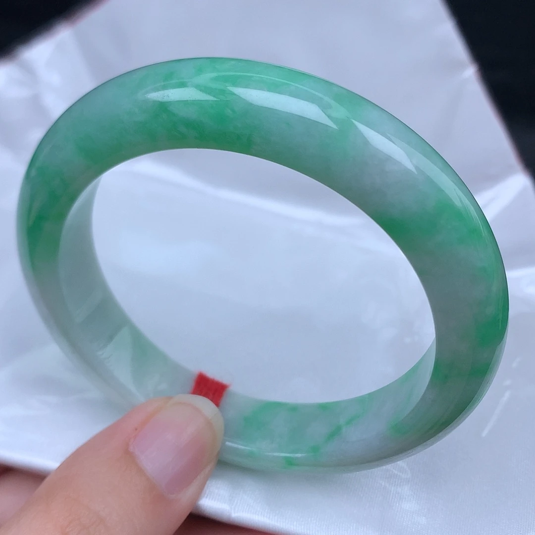 翡翠未镶嵌手镯天然