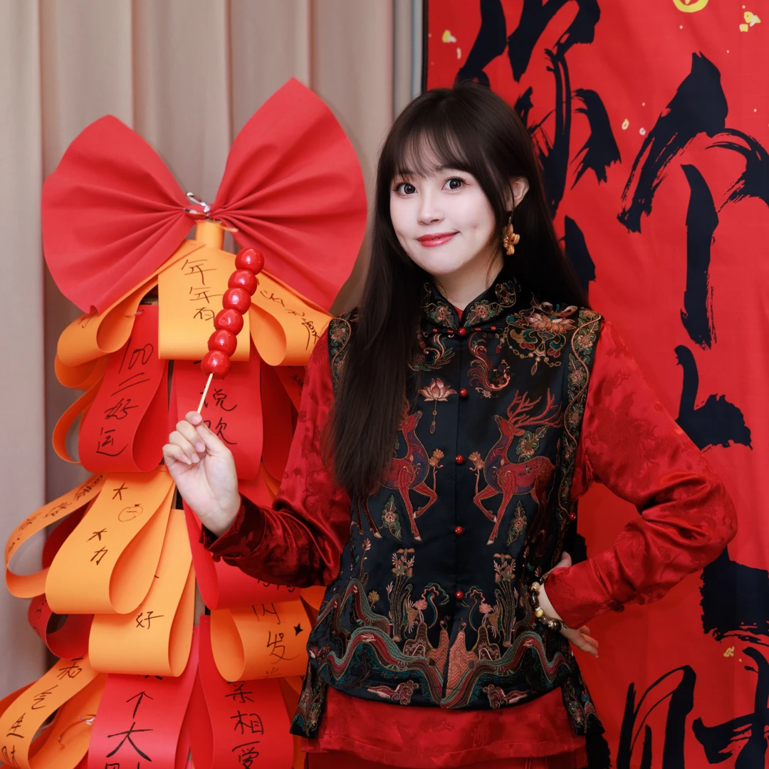 【锦说欢喜】‘敦煌鹿’新中式重磅醋酸半手工手推绣马甲F7358