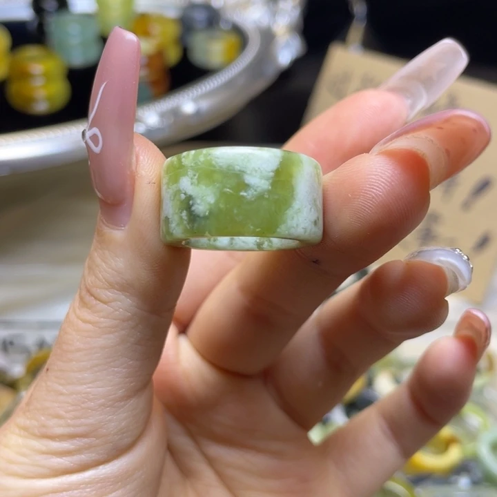 蛇纹石玉合金戒指46-17.2微瑕