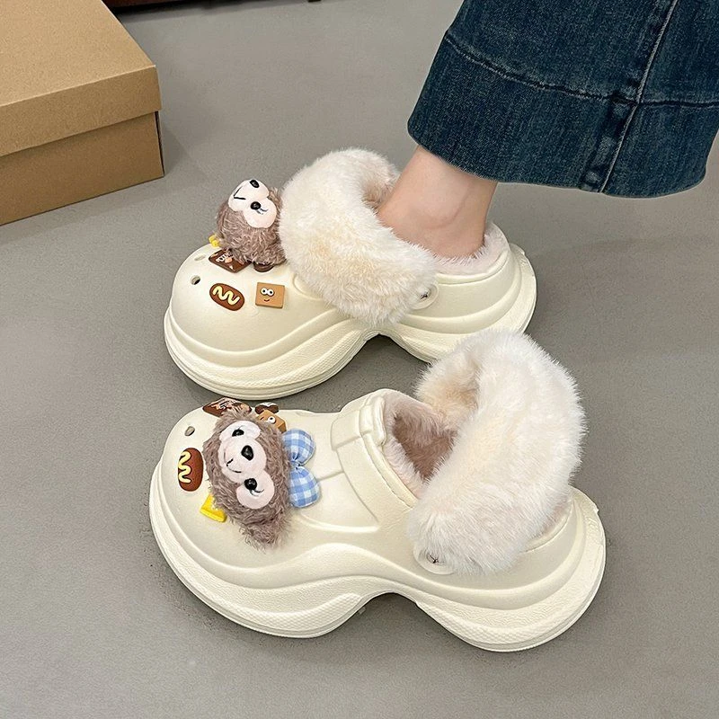 2025秋冬新款外穿厚底加绒保暖棉拖鞋女可爱卡通雪莉玫包头拖鞋女