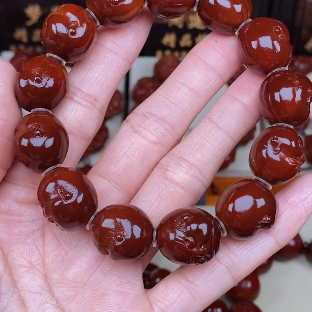 橄榄核手串奎**）人生百态