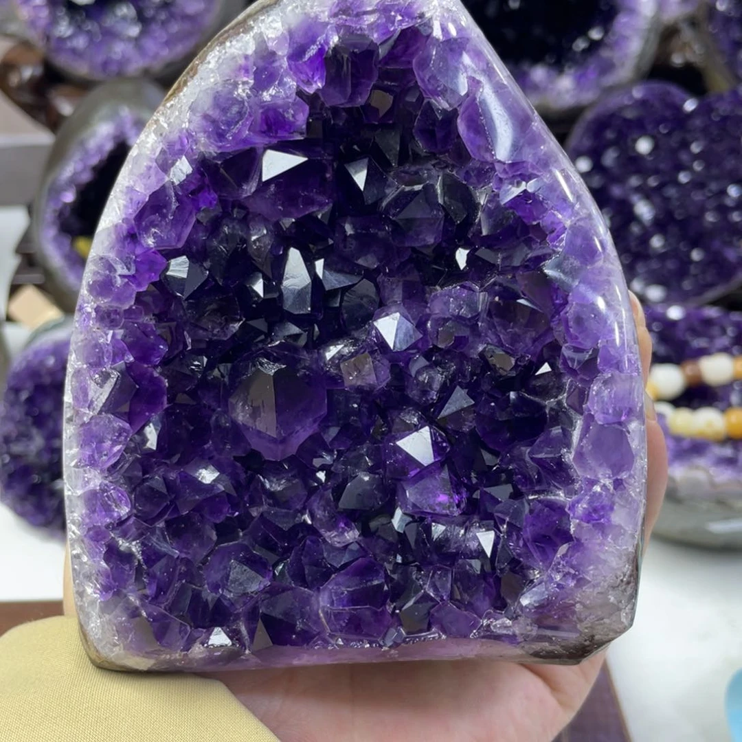 水晶大型摆件（非配饰）未镶嵌