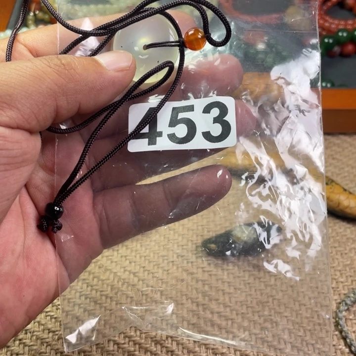 岫岩河磨玉（透闪石质玉）未镶嵌把件