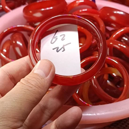 玛瑙/玉髓未镶嵌手镯