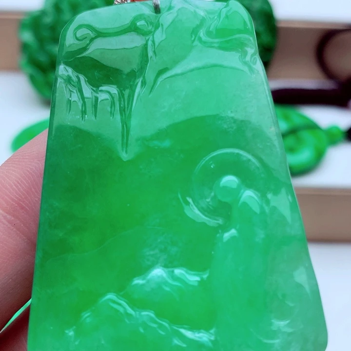 翡翠未镶嵌吊坠(不含链)