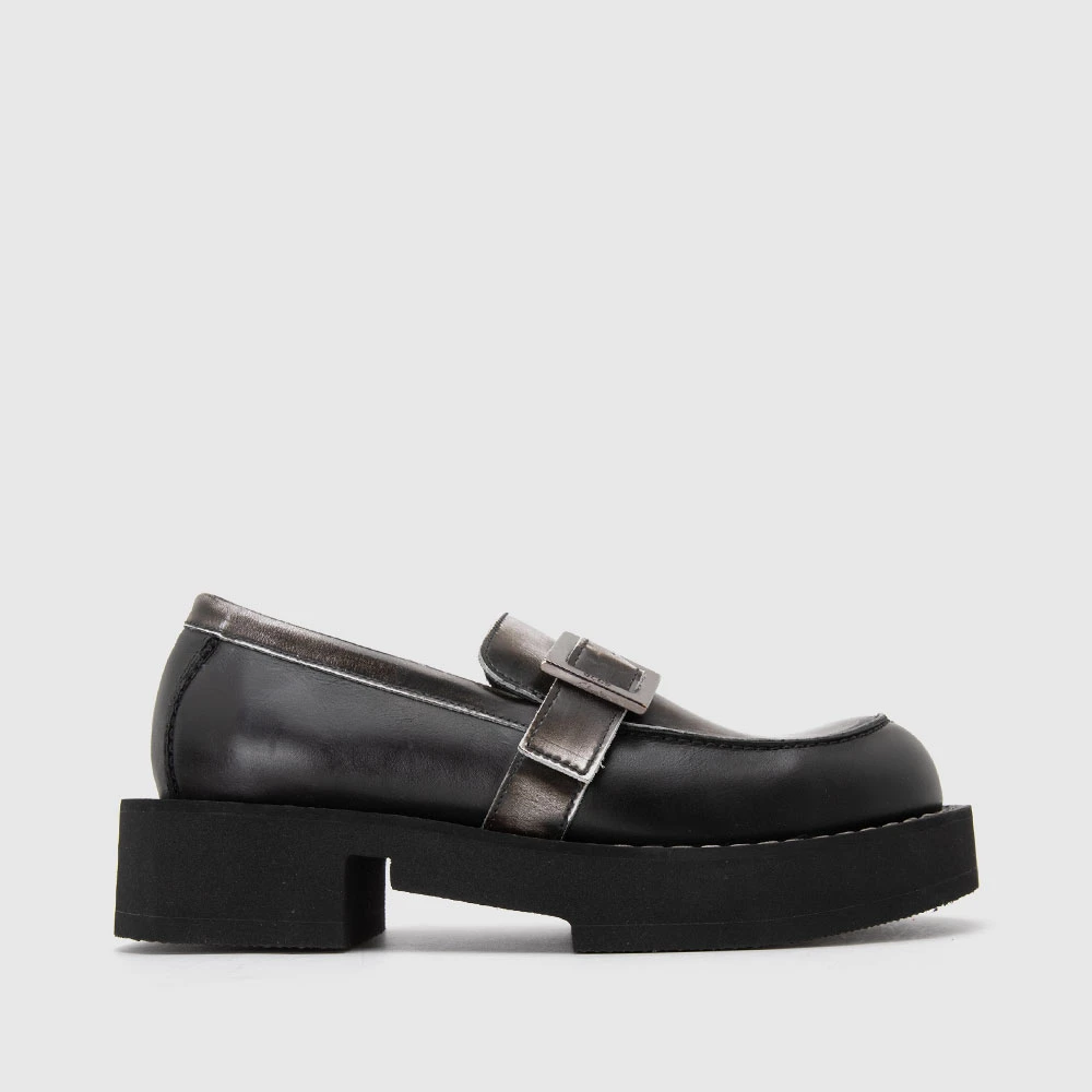 GCDS牛皮做旧渐变圆头厚底女一脚蹬皮鞋休闲乐福鞋AI22U480150MX