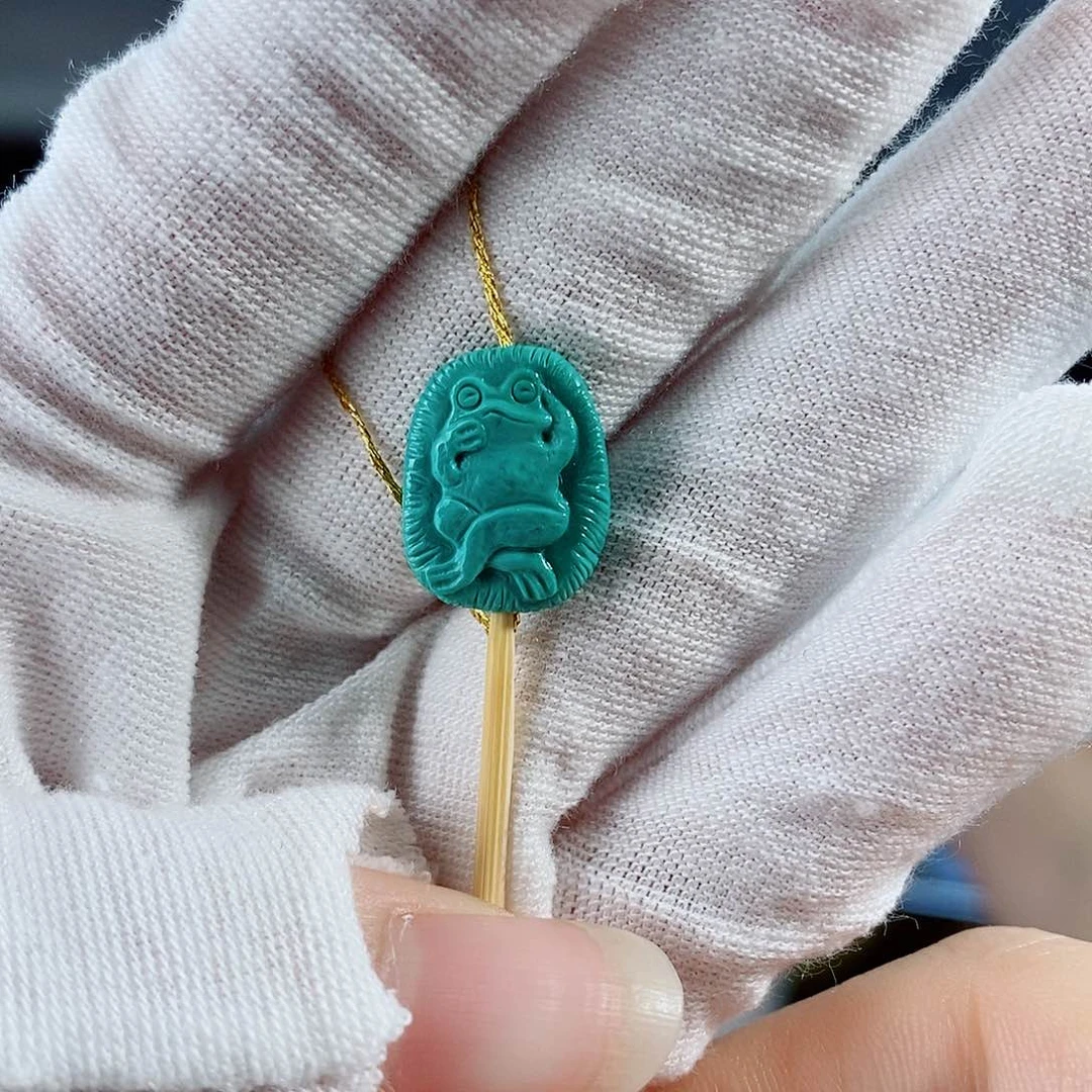 未镶嵌绿松石珠宝奇石