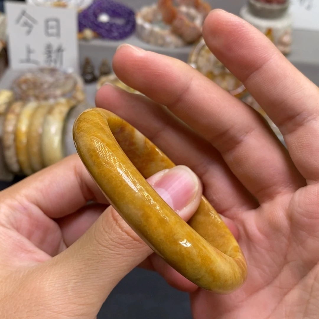 硅化玉未镶嵌手镯