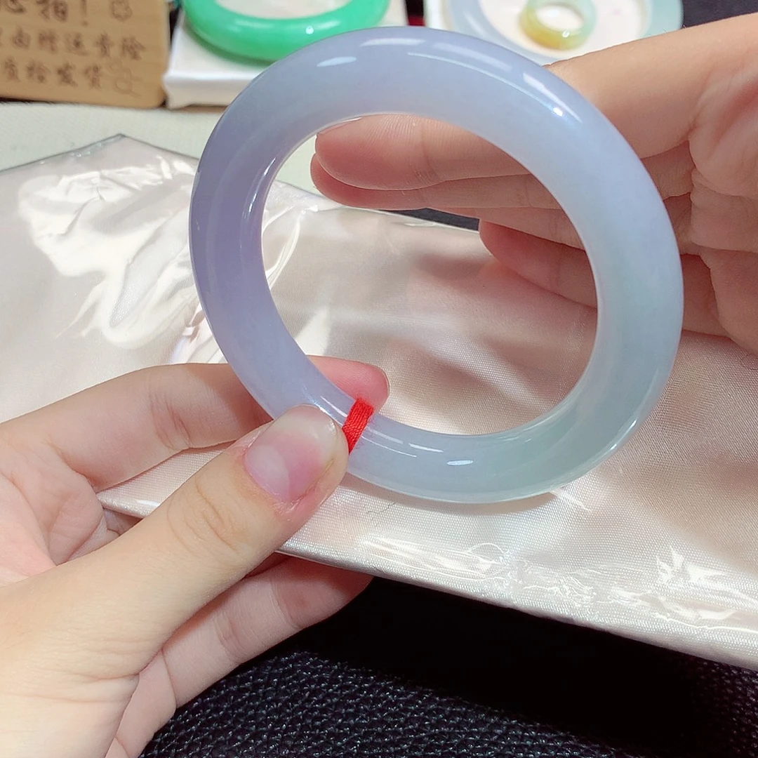 翡翠未镶嵌手镯601