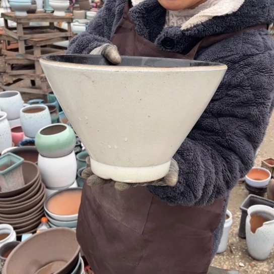 红陶口28高19正品米色