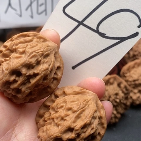 桃核吊坠38全品野狼