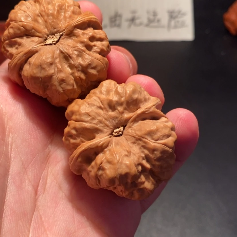 【闪购商品】吊坠文玩核桃一****哇1234567