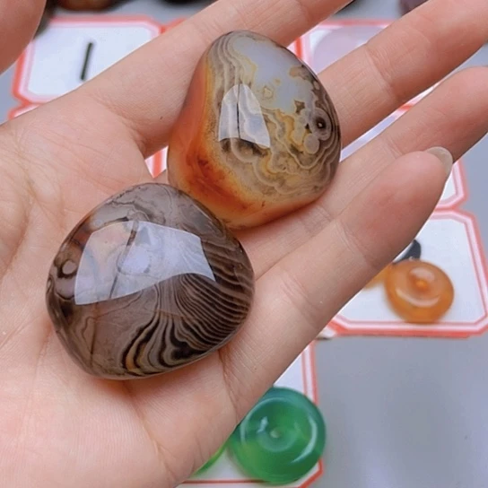 【闪购商品】玛瑙/玉髓未镶嵌珠宝半成品用****0