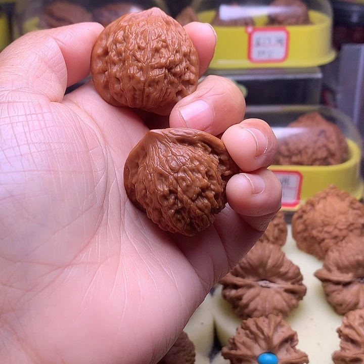 文玩核桃吊坠伽*敖七步沟