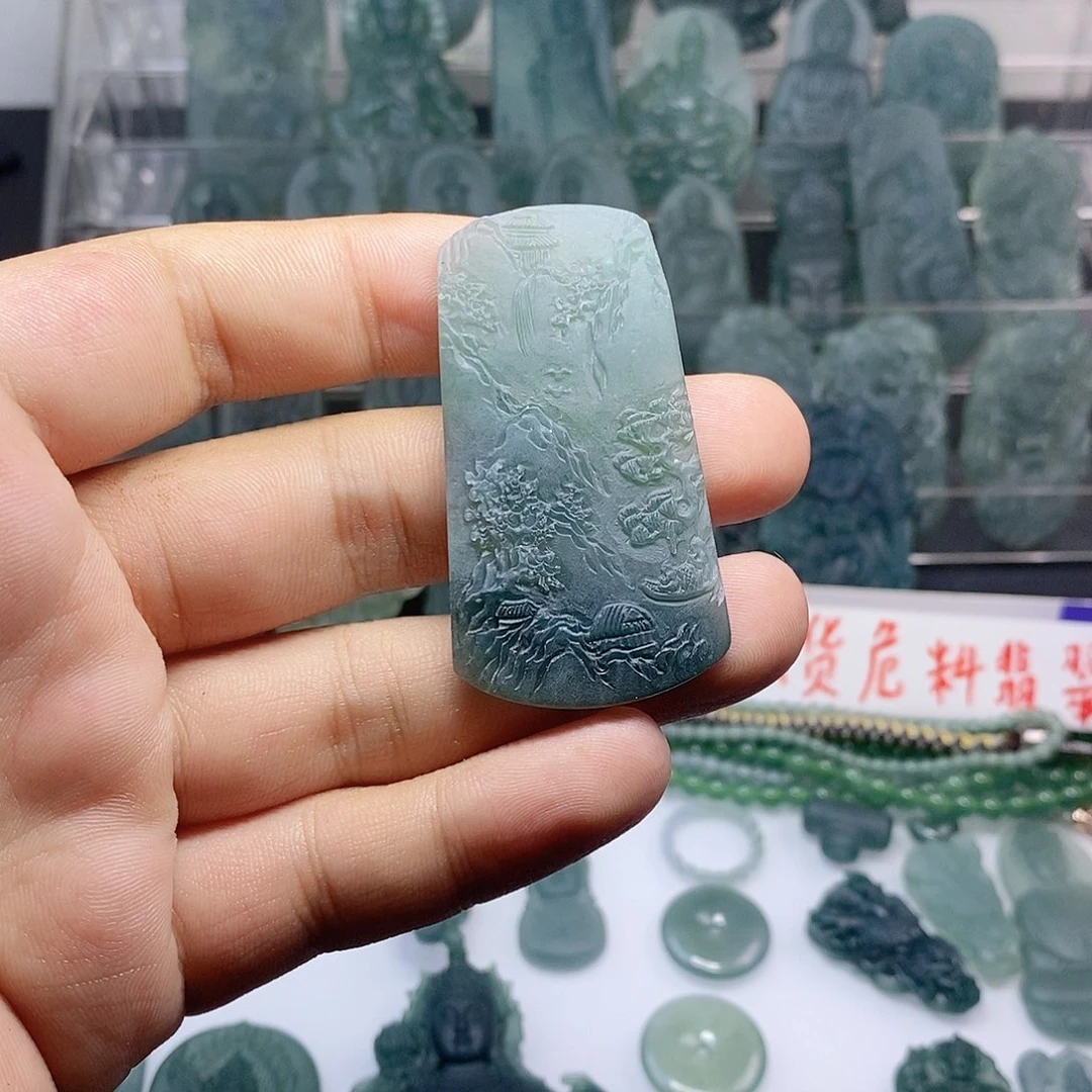 定制翡翠未镶嵌山水