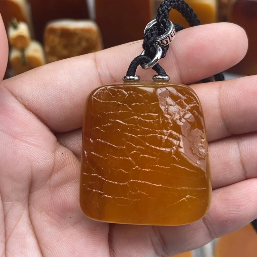 【闪购商品】琥珀珠宝奇石未镶嵌