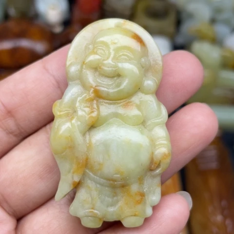 未镶嵌蛇纹石玉颈饰104