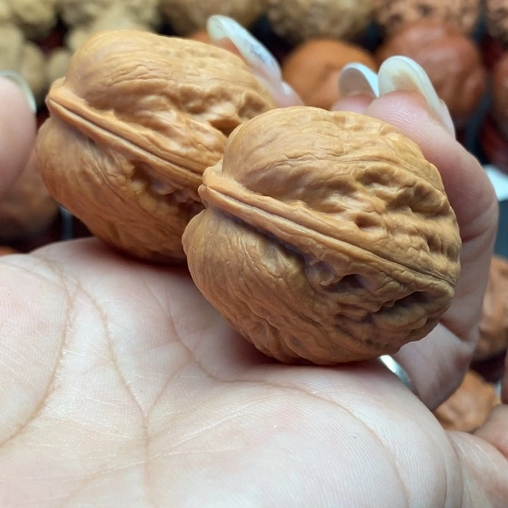 核桃精品文玩核桃手捻至尊蟾