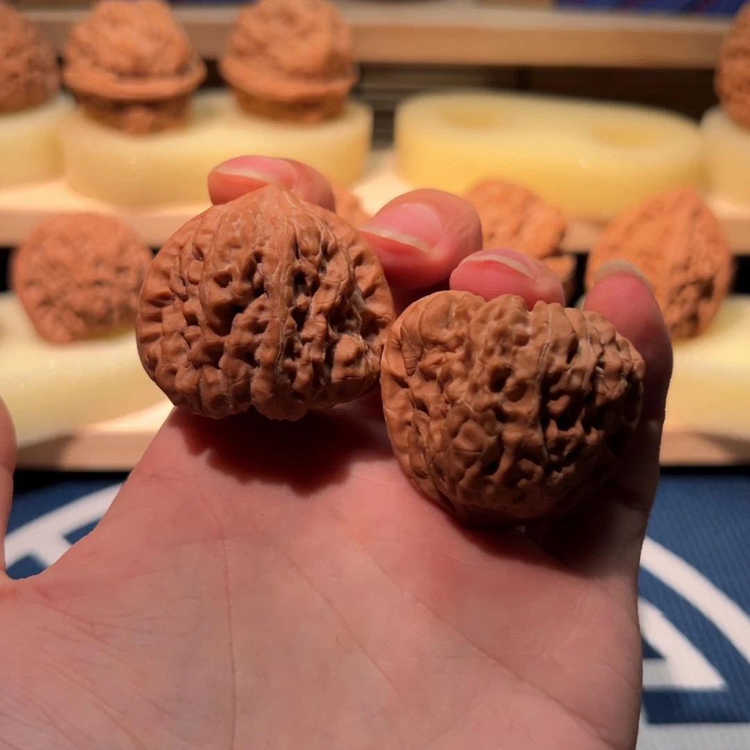 J***吊坠文玩核桃40全品凹底儿