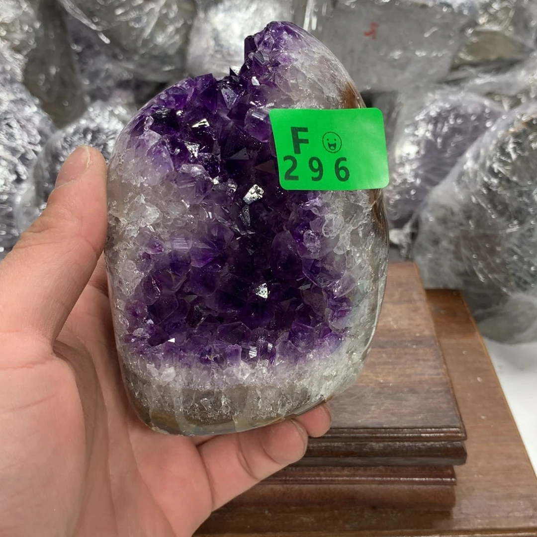 紫晶大型摆件（非配饰）未镶嵌