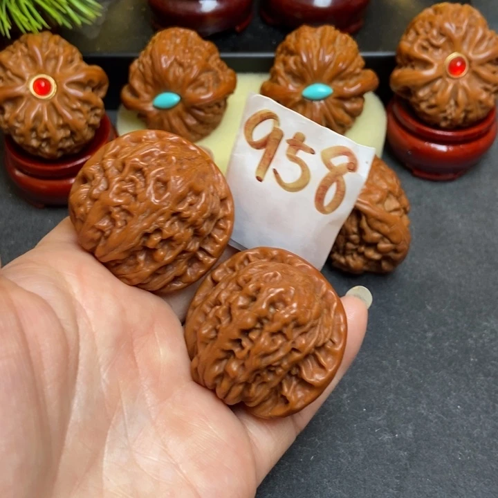 文玩核桃把件38楼呀，958