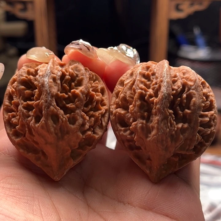 S***下文玩核桃把件楸大胖31