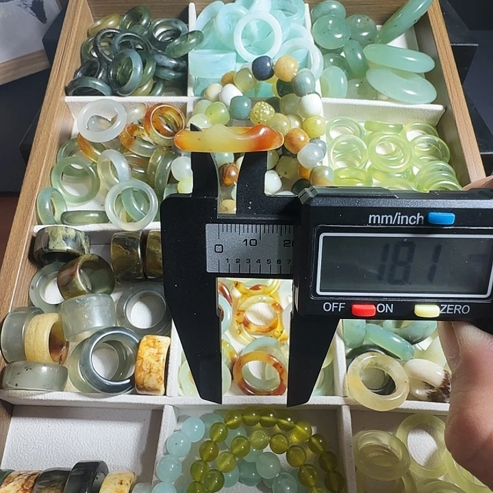 蛇纹石玉未镶嵌戒指13