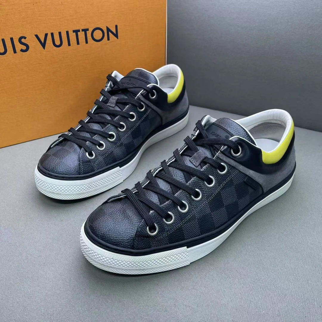 99新 LouisVuitton/路易威登 黑色时尚百搭棋盘格潮流板鞋 39.5码
