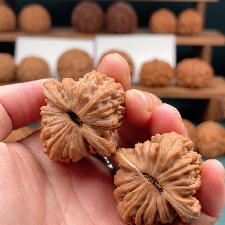 文玩核桃把件十***你39平谷四座楼