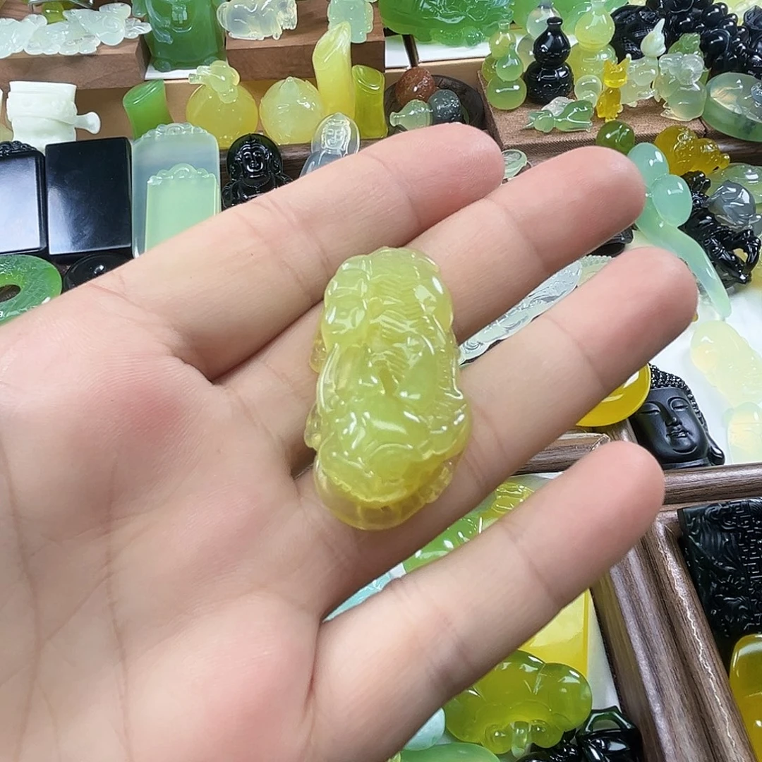 未镶嵌岫玉吊坠(不含链)