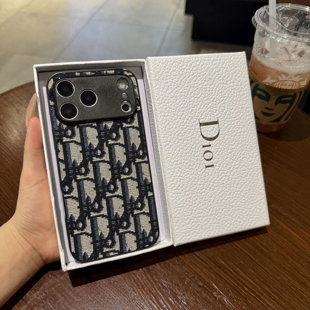 适用于苹果17promax手机壳iPhone16pro网红15刺绣14新款13女潮牌