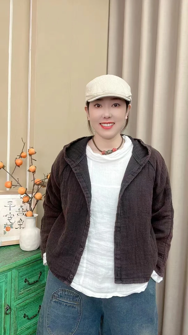 82805稀疏亚麻炒色小上衣（短款）