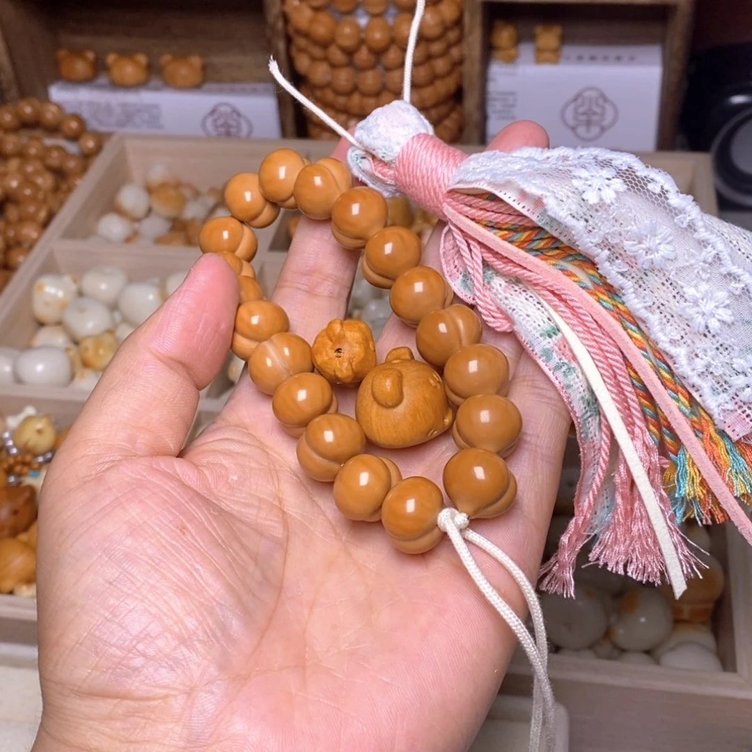 猫***哒吊坠猴头核桃15.0柯基手持小熊米米檀木熊粉红泡泡