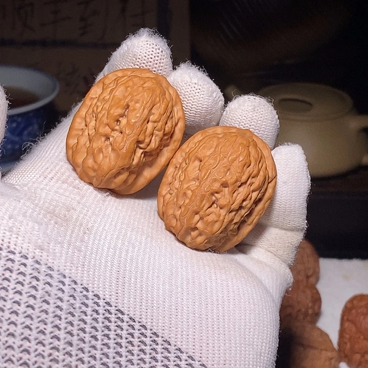 文玩核桃手把件霸王