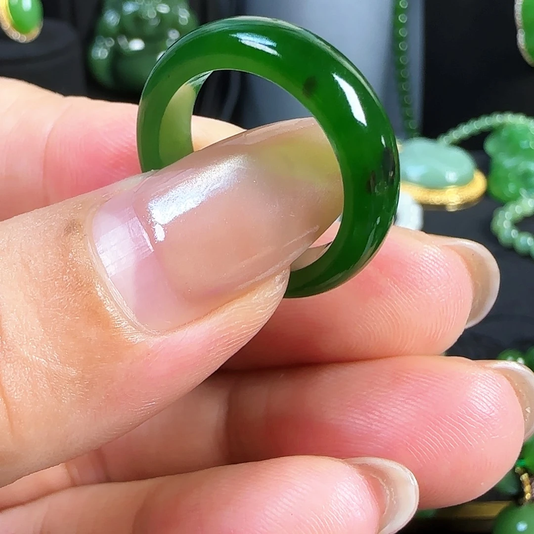 和田玉（碧玉）未镶嵌戒指