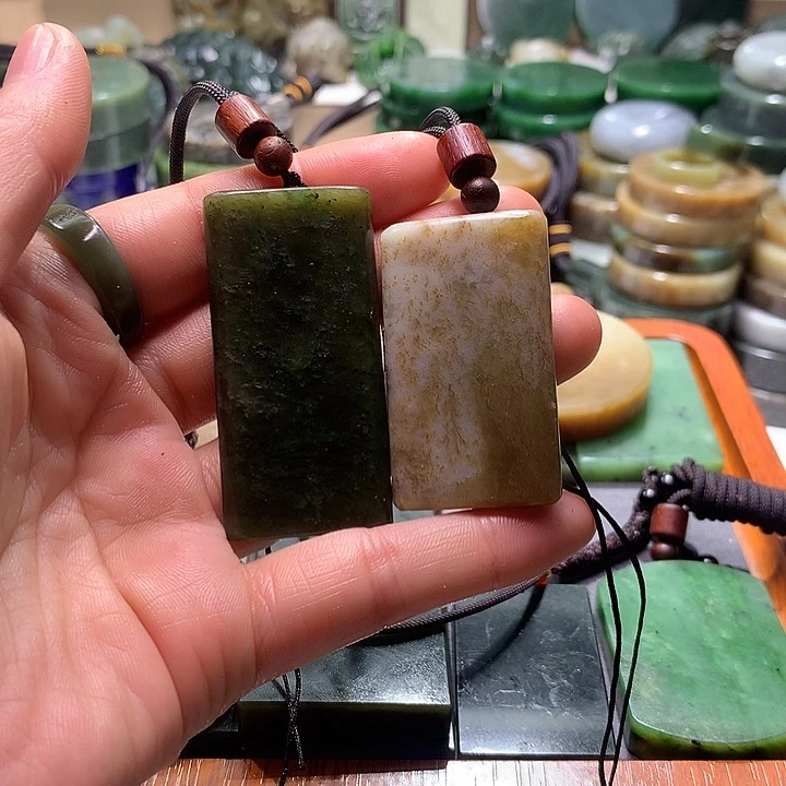 和田玉未镶嵌珠宝半成品