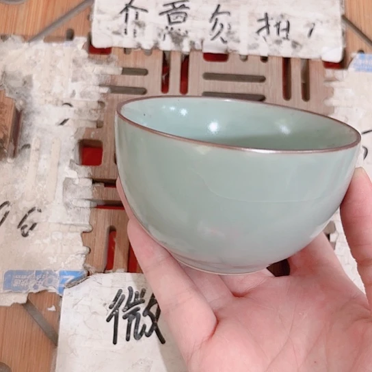 微瑕介意的勿拍，喜欢再下单，谢谢支持