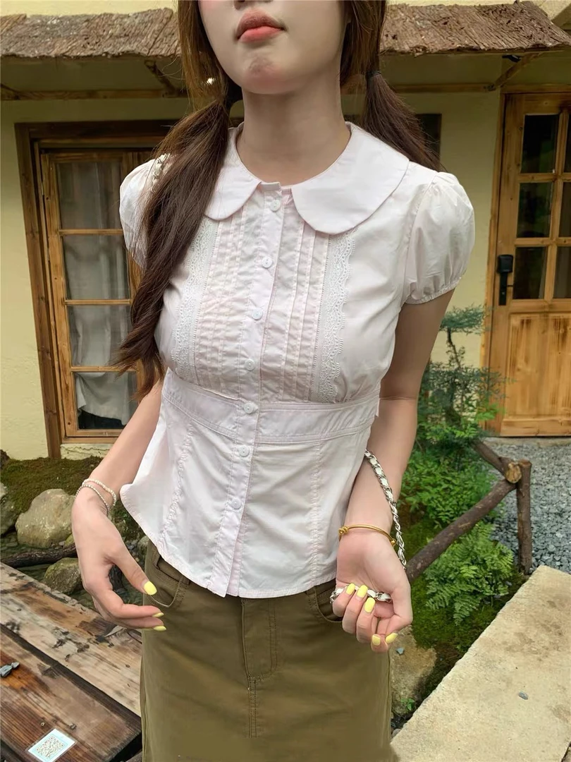 可爱娃娃领收腰短袖衬衫夏季新款蜜桃粉蕾丝花边甜美泡泡袖上衣女