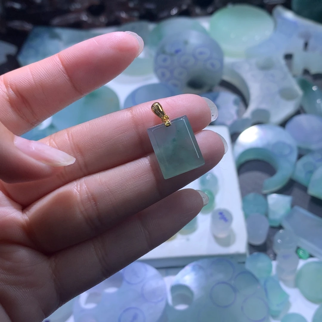 定制翡翠18K金镶嵌y****g工费