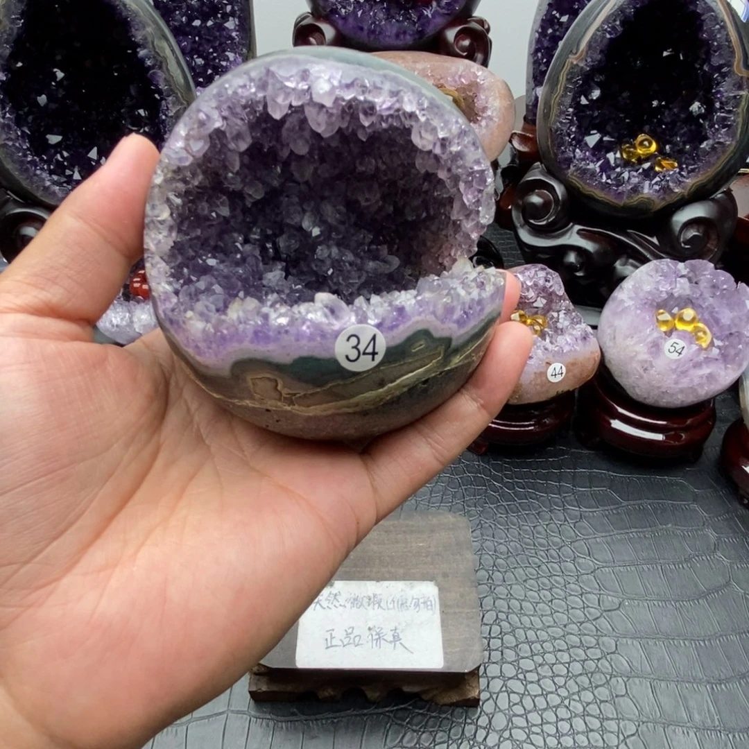 紫晶未镶嵌大型摆件（非配饰）