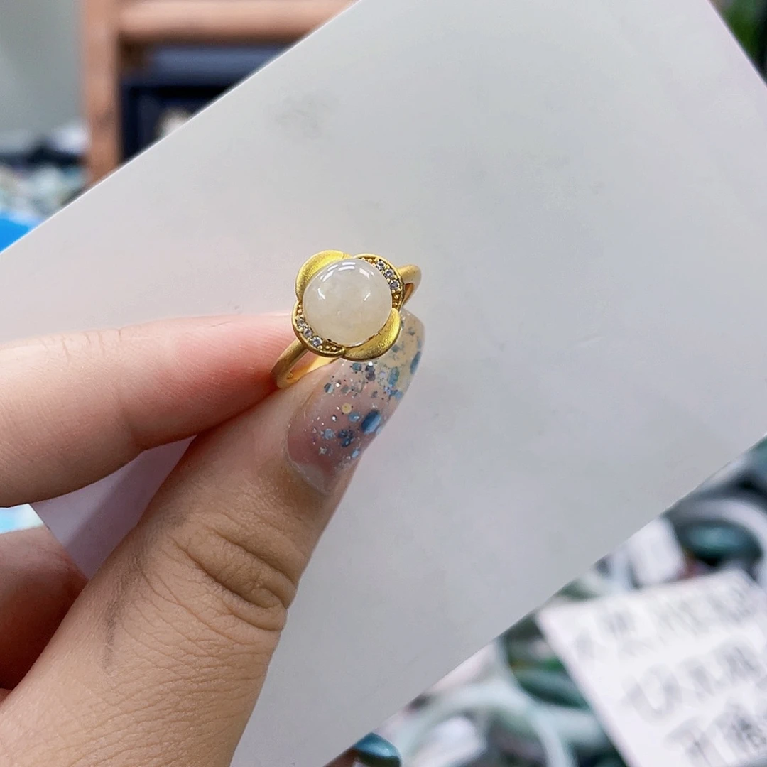 翡翠戒指未镶嵌天然翡翠