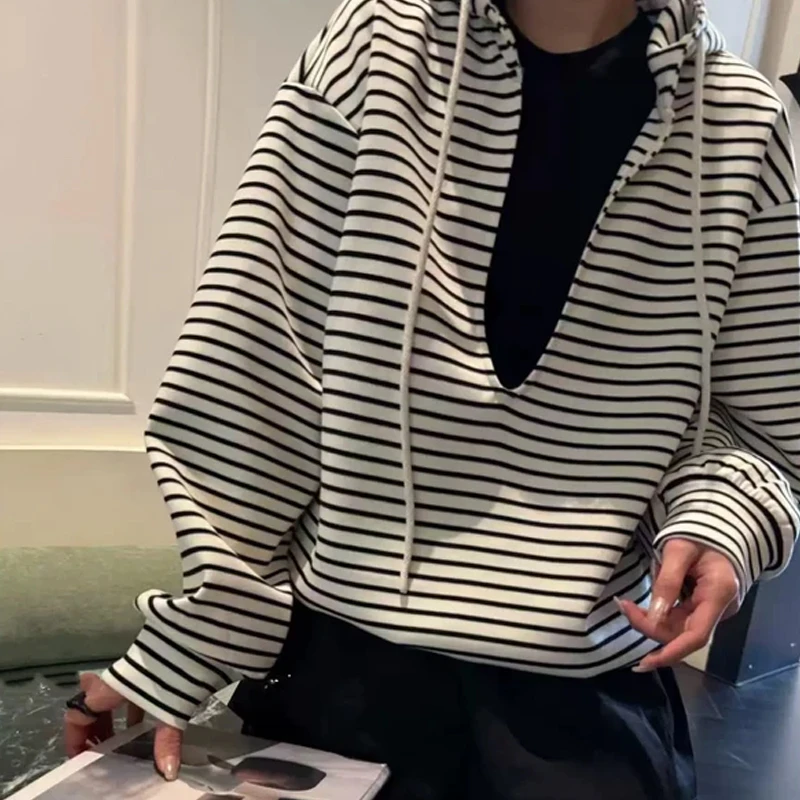 韩系V领假两件拼接长袖卫衣女宽松慵懒帽衫2025年秋季卫衣上衣